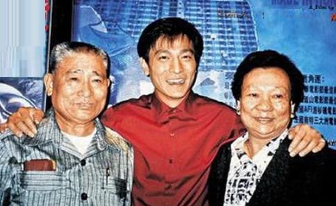 Bố Lưu Đức Hoa qua đời vì bệnh ung thư, hé lộ bức ảnh cuối cùng của hai cha con-1