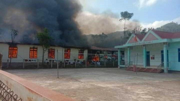 Bộ trưởng Giáo dục gửi thư chia buồn với nạn nhân tử vong trong vụ cháy trường-1