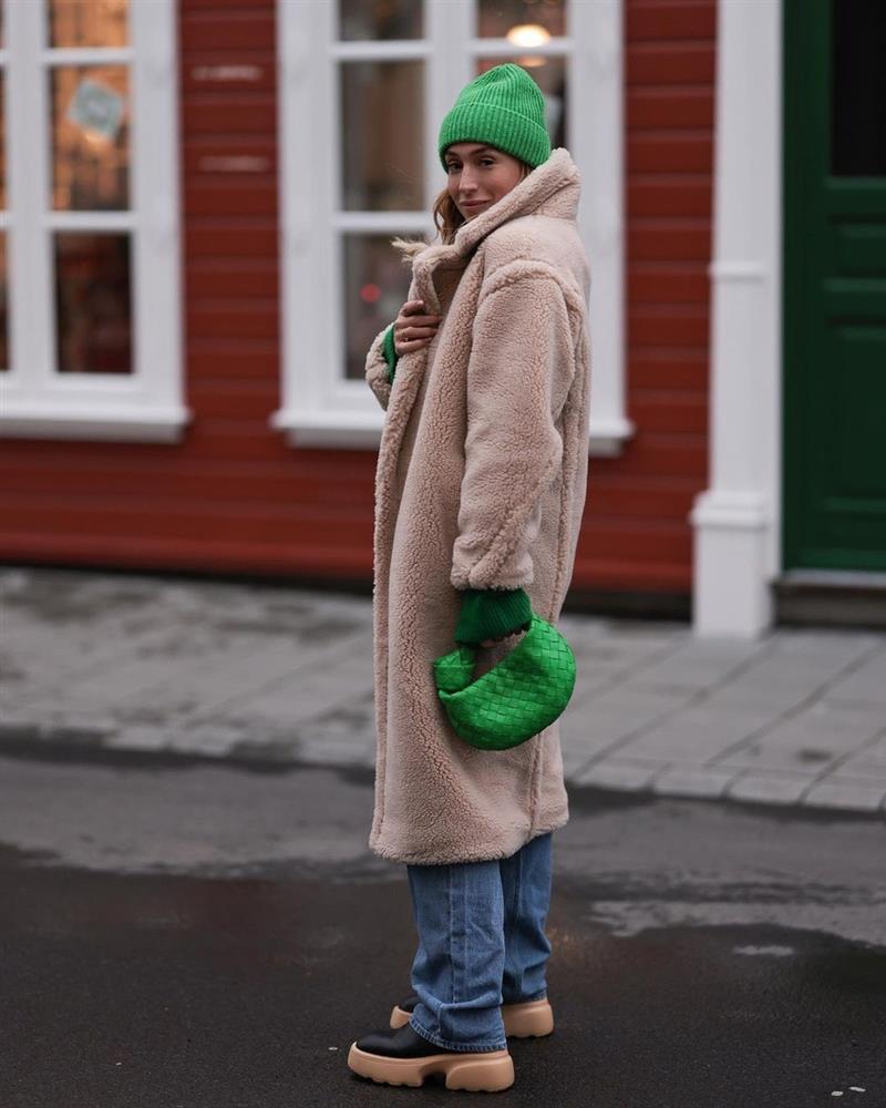 Nâng tầm phong cách thời trang mùa đông với mũ len-6