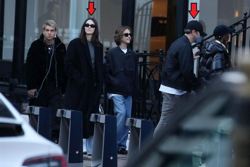 Leonardo DiCaprio ra mắt gia đình bạn gái, từ giã đời độc thân ở tuổi 49-2