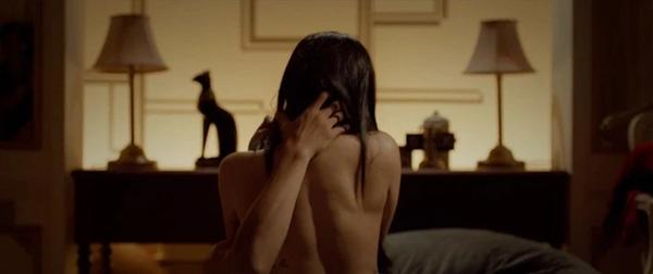 Cảnh 18+ vô tội vạ ở phim Việt: Như con dao hai lưỡi-4