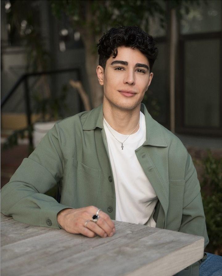 Cuốn sách bêu xấu Hoàng gia Anh bị chỉ trích gay gắt-2