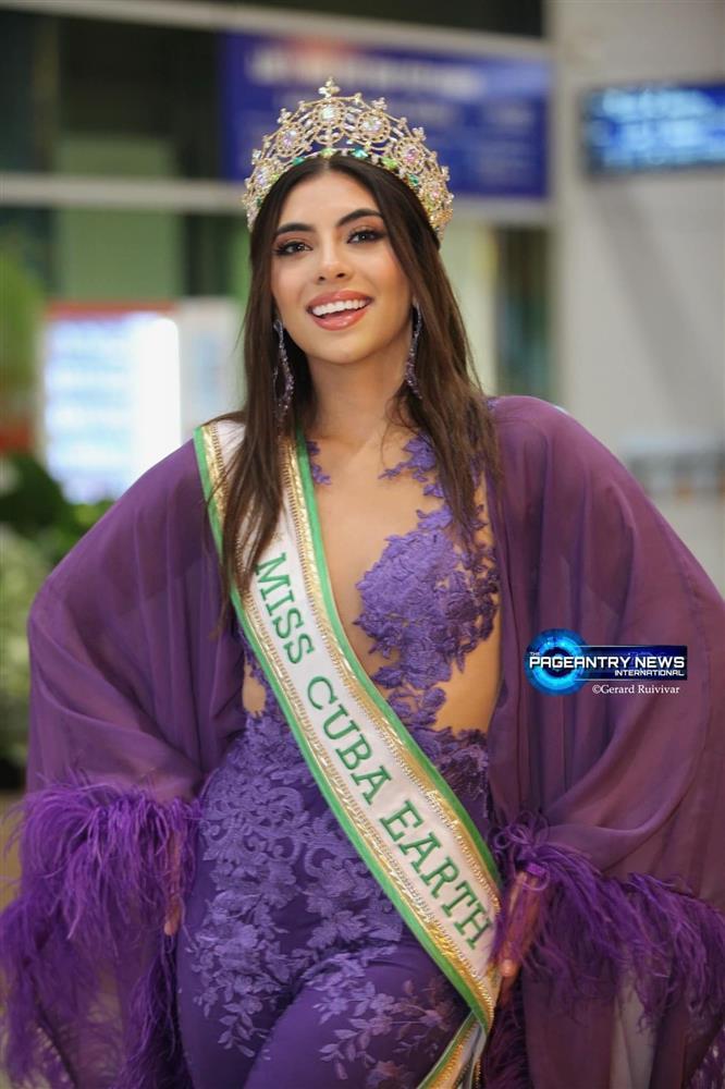 Người đẹp Mỹ mặc trang phục lạ mắt sang Việt Nam thi Hoa hậu Trái Đất-7