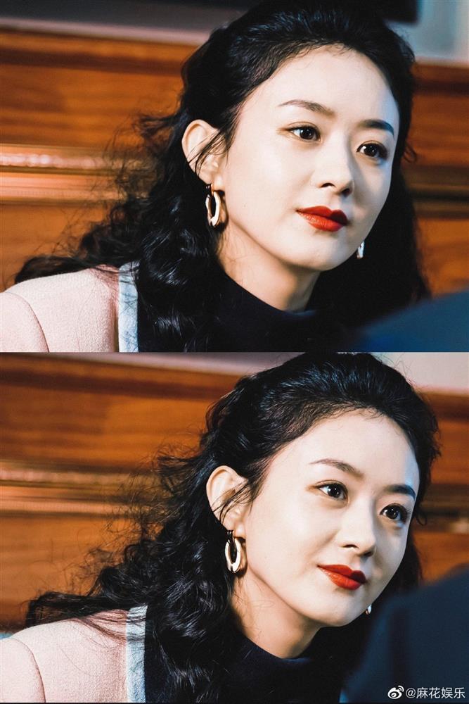 Triệu Lệ Dĩnh ăn mừng thành tích mới-3