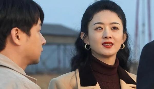 Triệu Lệ Dĩnh ăn mừng thành tích mới-4