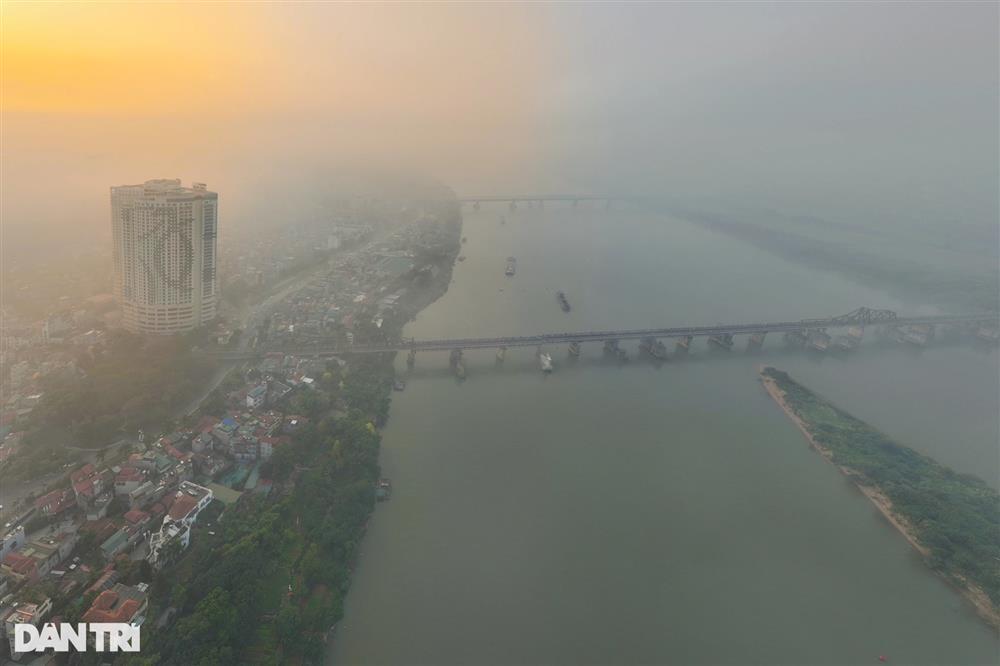 Bầu trời Hà Nội mù mịt, chất lượng không khí ở mức báo động-10