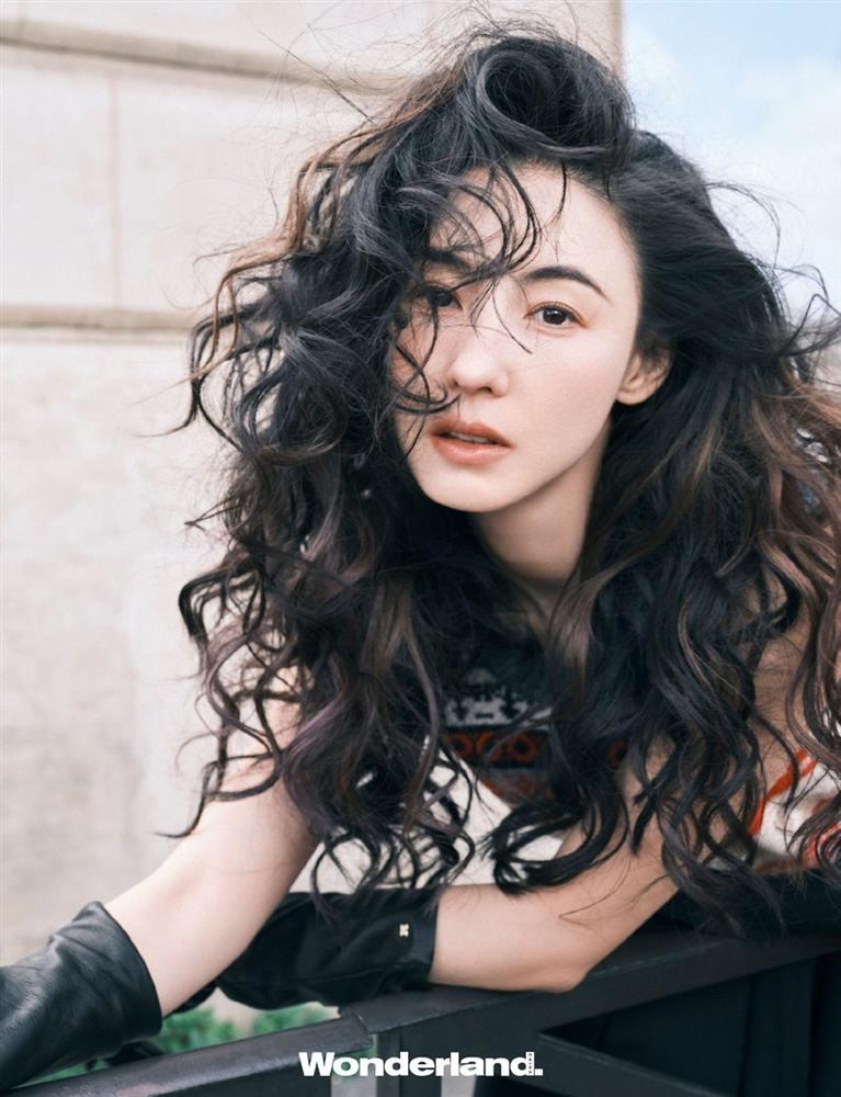 Trương Bá Chi lộ diện sau khi bạn trai tin đồn phủ nhận mối quan hệ-4