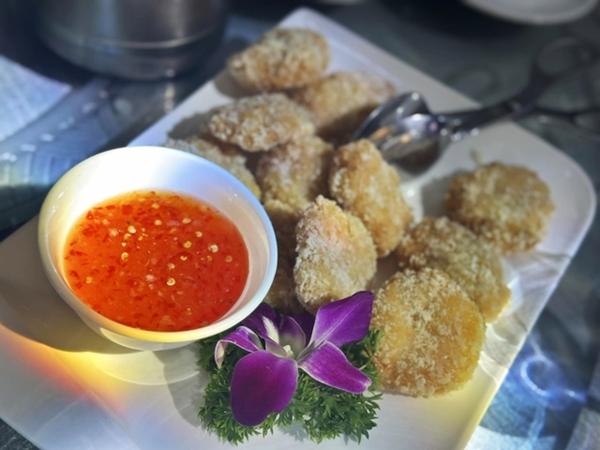 Đoàn Văn Hậu - Doãn Hải My đã tinh tế thế nào khi lên thực đơn tiệc cưới?-4