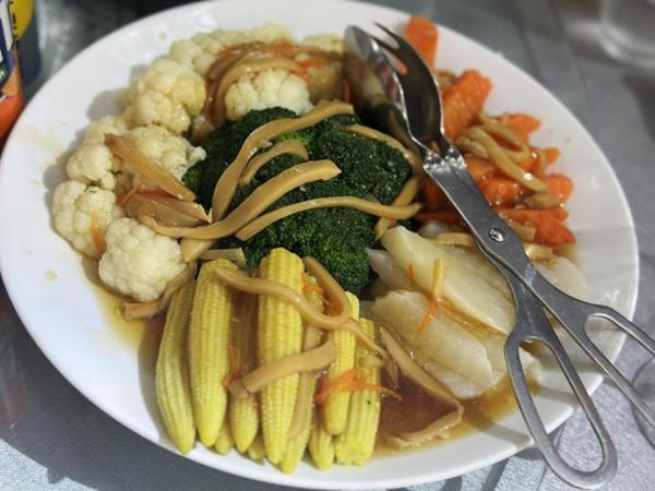 Đoàn Văn Hậu - Doãn Hải My đã tinh tế thế nào khi lên thực đơn tiệc cưới?-9