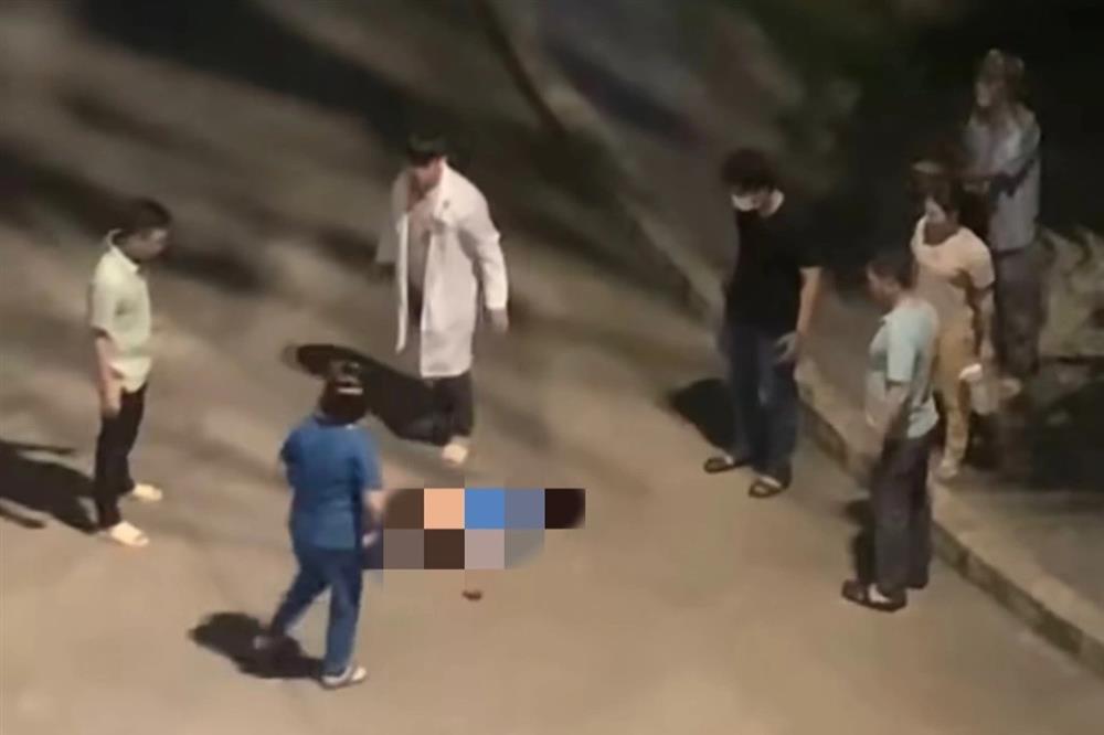 Vào bệnh viện nhảy lầu, nam thanh niên tử vong-1