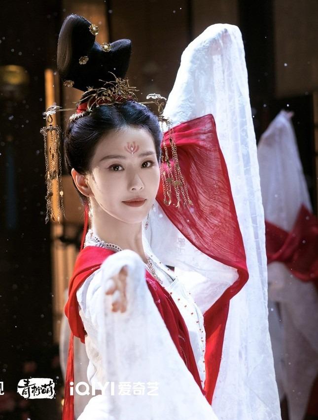 Cảnh võ mãn nhãn 10 năm mới gặp lại trên màn ảnh của Lưu Thi Thi-6