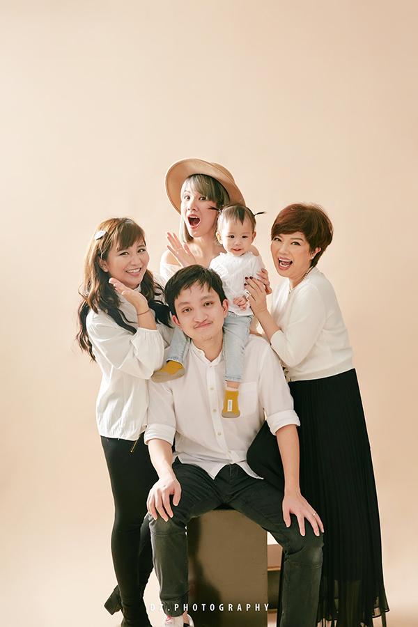 NSƯT Ngọc Huyền tuổi hưu: Được tặng danh hiệu NSND, U70 vẫn có người để ý-5