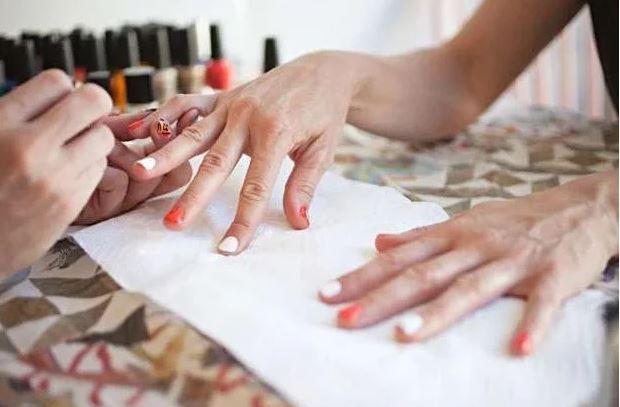 Thực hư sơn móng tay gây đột biến DNA, ung thư da-3
