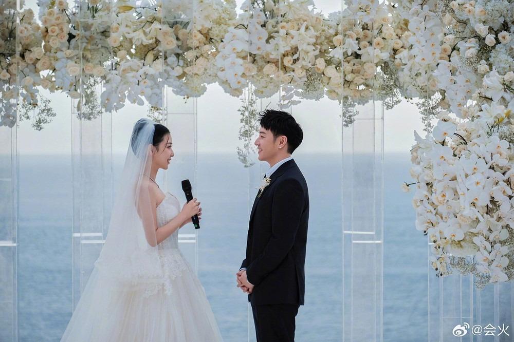 Phan Vỹ Bá cưới hot girl tai tiếng bước ra từ lò săn đại gia-1