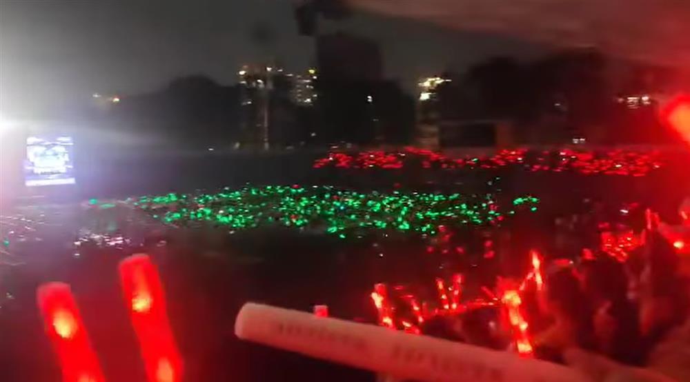 Quảng cáo cá độ, tiền ảo ở show Westlife: Có thể bị phạt 70-100 triệu đồng?-2