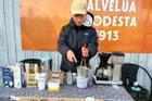 Du học sinh Việt bỗng nổi tiếng vì… bán cà phê muối ở Phần Lan