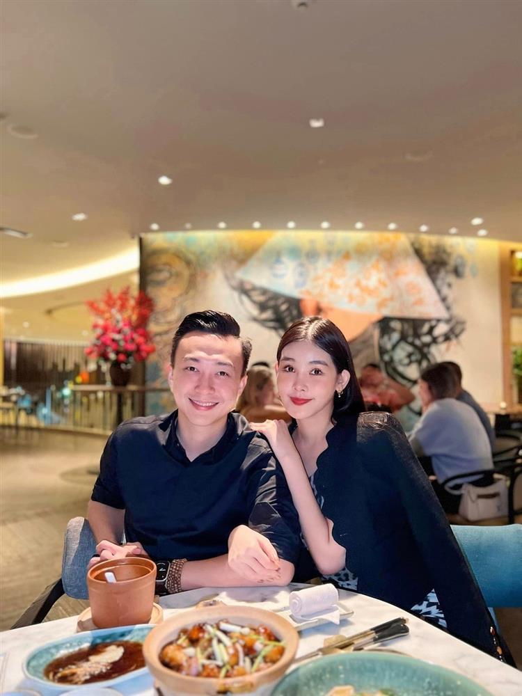 Ngân Anh sau 1 năm lấy chồng MC: Hôn nhân ngọt ngào, sắp đón con đầu lòng-7