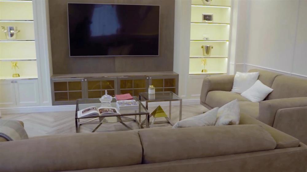 Bên trong biệt thự sang, xịn, mịn tỏa mùi tiền của Hoa hậu Hương Giang-5