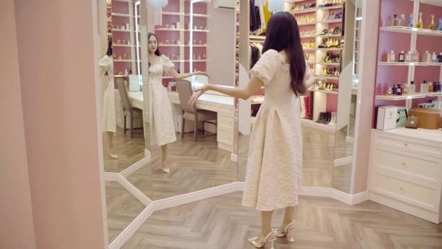 Bên trong biệt thự sang, xịn, mịn tỏa mùi tiền của Hoa hậu Hương Giang-12