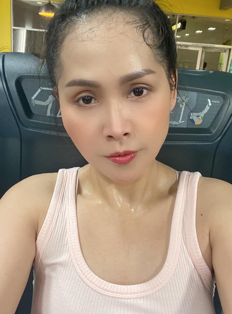 Mướt mồ hôi trong phòng tập, Gái nhảy Minh Thư U50 quyến rũ vạn người mê-2