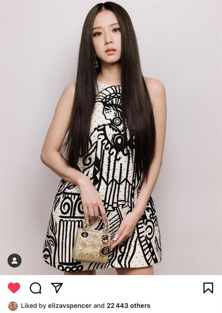 2 cháu gái Công nương Diana có động thái gây sốt dành cho Jisoo (BLACKPINK)-5