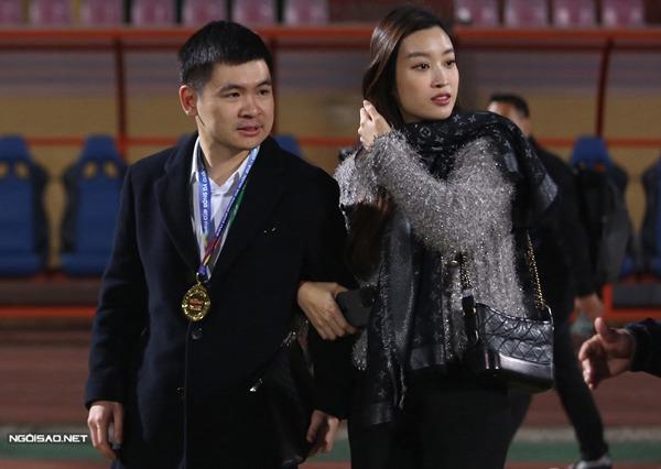 Hoa hậu Việt Nam hôn nhân viên mãn: Đỗ Mỹ Linh được cả nhà chồng yêu chiều vì đẹp nết-4