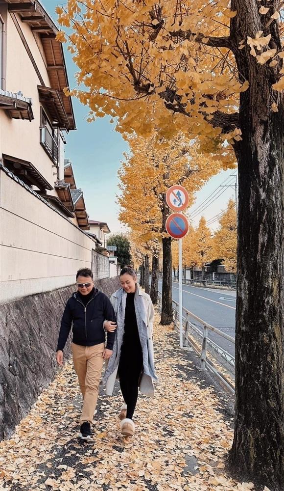 Đeo chiếc kính râm bất kể trời sáng hay tối, Shark Bình lên tiếng lý giải nguyên nhân-2