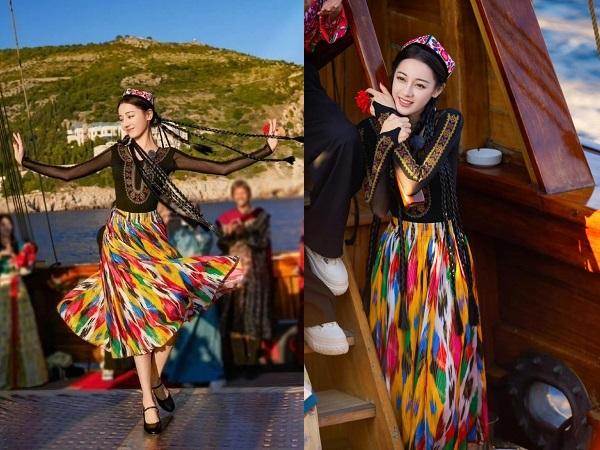 Chỉ một động tác ngả người, Địch Lệ Nhiệt Ba chiếm trọn spotlight-2