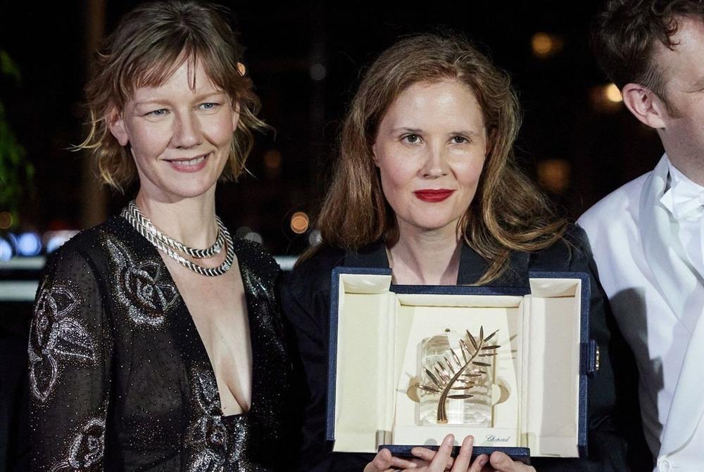 Giải Phẫu Một Cú Ngã: Hôn nhân như một lò than-5