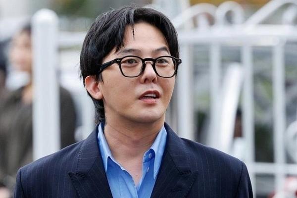 G-Dragon kí hợp đồng với công ty mới sau lùm xùm về ma túy?-2