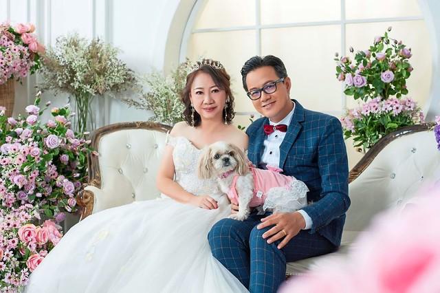 Cụ bà U70 yêu say đắm người đàn ông kém mình 17 tuổi-1