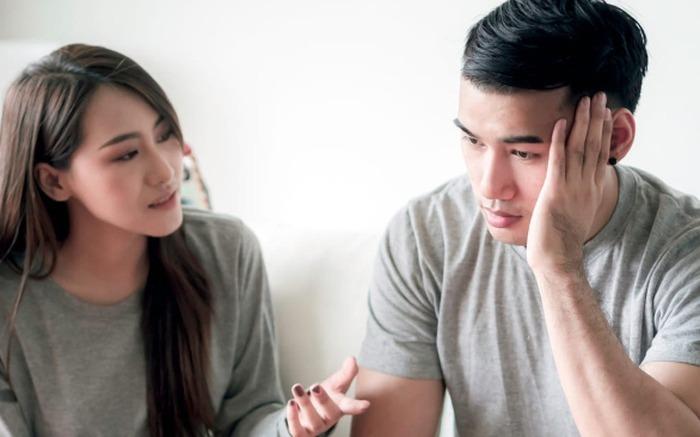 Chồng tôi muốn bán vàng để cho chị dâu vay tiền mặt-1