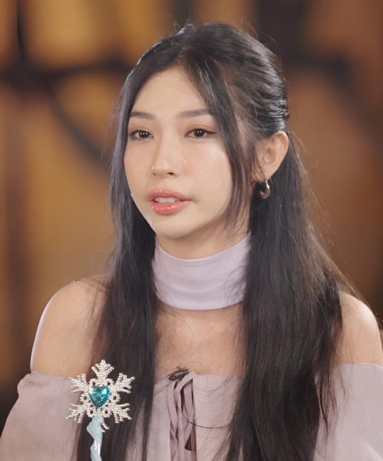 Vượt qua bệnh rối loạn lo âu, Khổng Tú Quỳnh tuổi 32 lột xác ở Chị Đẹp-7