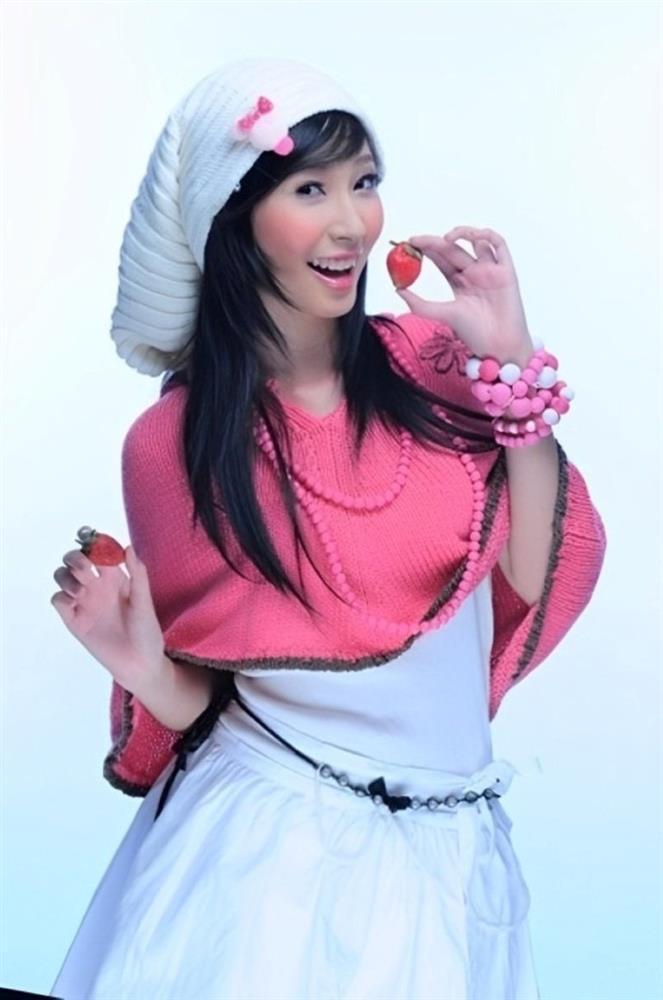 Vượt qua bệnh rối loạn lo âu, Khổng Tú Quỳnh tuổi 32 lột xác ở Chị Đẹp-9