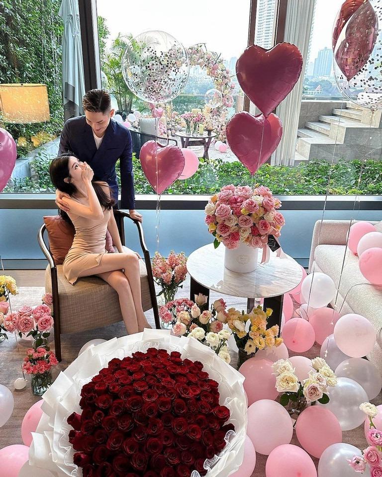 Đám cưới xa hoa của Quan Sở Diệu gây sốt, vợ kém 11 tuổi đeo 18 chiếc vòng vàng-2