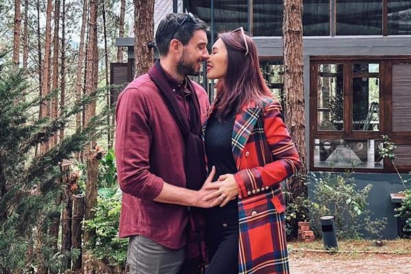 Siêu mẫu Hà Anh tiết lộ việc lỡ mang bầu lần 2 ở tuổi 41-6