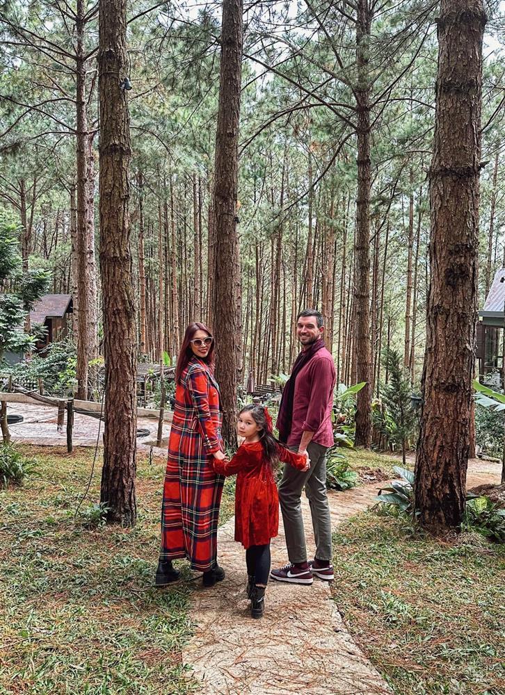 Siêu mẫu Hà Anh xác nhận mang thai nhóc tỳ thứ 2, phản ứng của con gái đầu gây chú ý-2