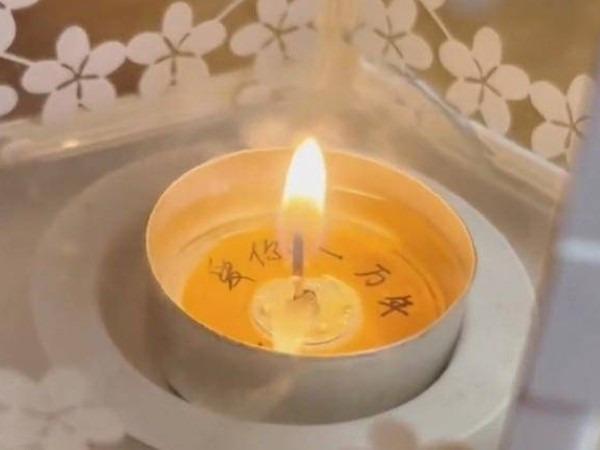 Mở món quà vợ được tặng khi tốt nghiệp, chồng bất ngờ phát hiện bí mật-2