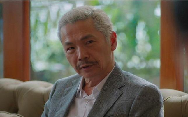 Nhân vật của NSND Trung Anh trên phim giờ vàng được khen-3