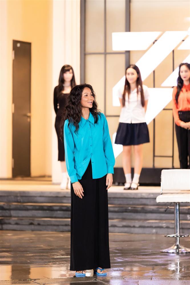 Đạp gió bản Việt: Lưu Hương Giang tiết lộ không hòa hợp với con gái-3