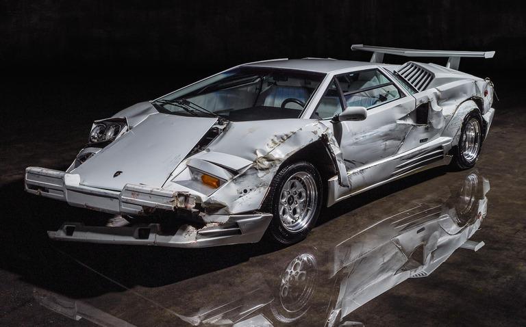 Siêu xe Lamborghini Countach 34 tuổi vỡ nát vẫn được trả giá 1,35 triệu USD-2