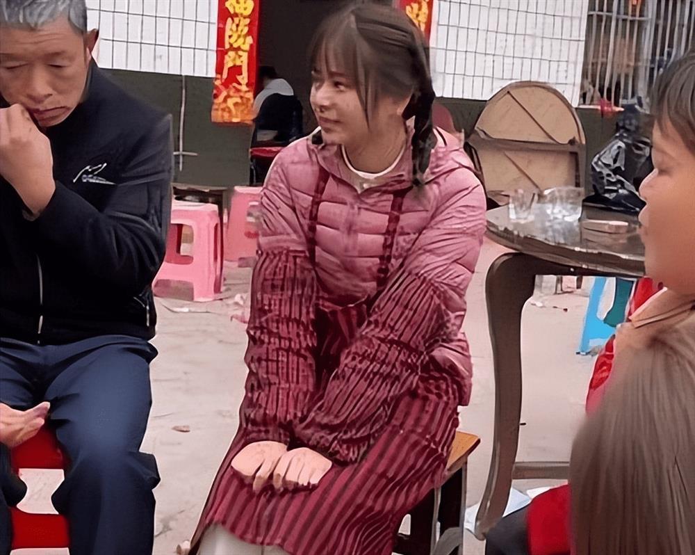 Lần đầu đi xem mắt, chàng trai ngỡ ngàng về diện mạo của đối phương-2