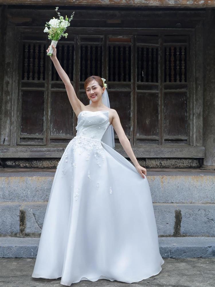 Tiệc cưới ở Ninh Bình của diễn viên Phương Lan và chồng kém tuổi-4