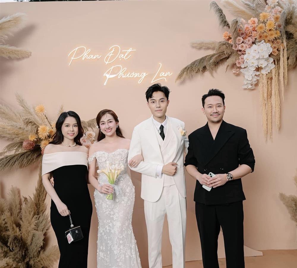 Tiệc cưới ở Ninh Bình của diễn viên Phương Lan và chồng kém tuổi-8