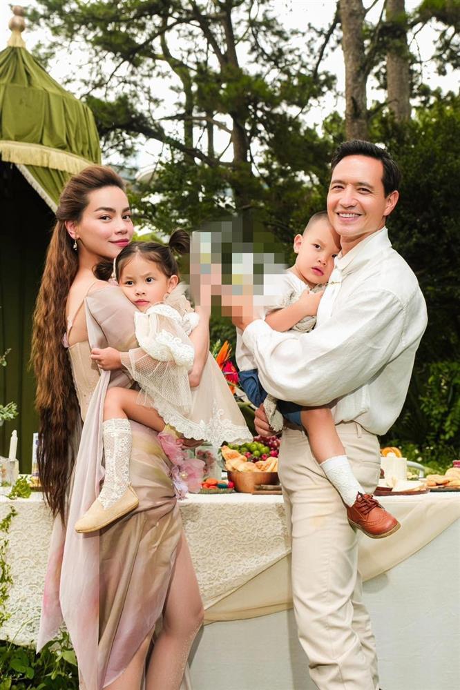 Subeo ít xuất hiện trong hình gia đình, Hà Hồ hé lộ mối quan hệ giữa Kim Lý và nhóc tỳ, có tốt đẹp như lời đồn?-1