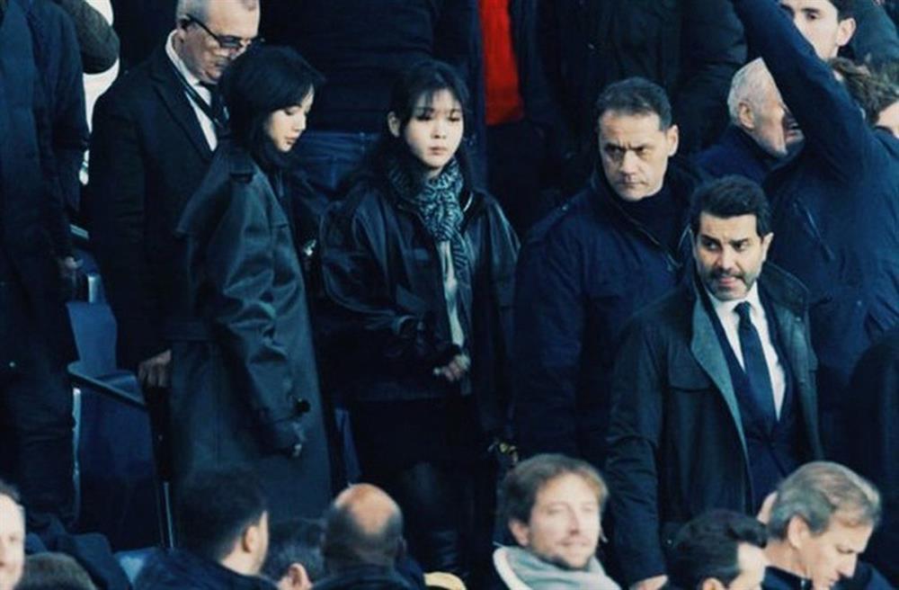 Lisa được bạn trai tỷ phú cưng chiều, chăm sóc-3