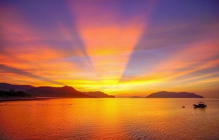 Các địa điểm ngắm bình minh rực rỡ nhất Việt Nam-4