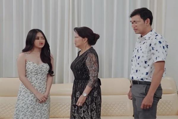 Con rể đau đầu vì lần nào mẹ vợ lên chơi, vợ chồng cũng có biến-1