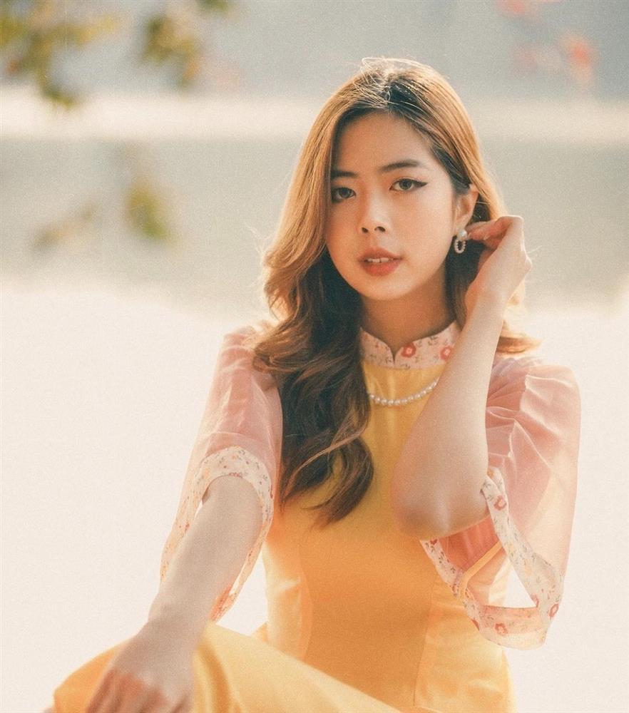 Thoát khỏi kỳ thị ngoại hình, nữ sinh giành học bổng ngành thời trang ở Anh-1