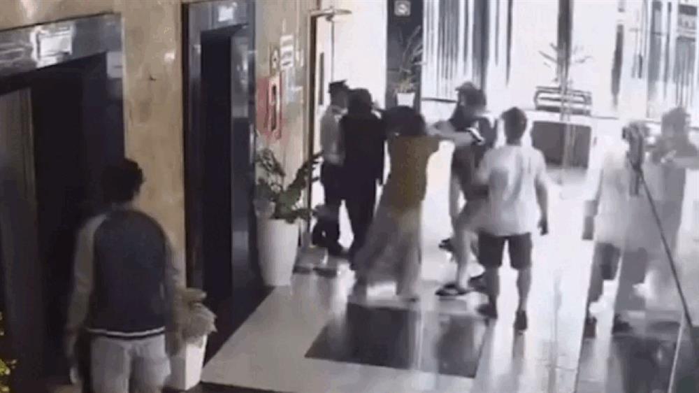 Công an đã xác định nguyên nhân vụ hành hung, kéo lê phụ nữ ở TPHCM-1